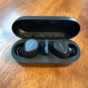 Jabra Evolve2 Buds USB-C UC True Wireless Earbuds with mic - Black